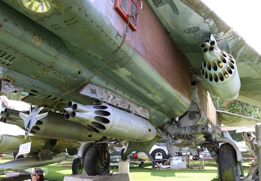 MiG-23BN Unterseite und Bewaffnung