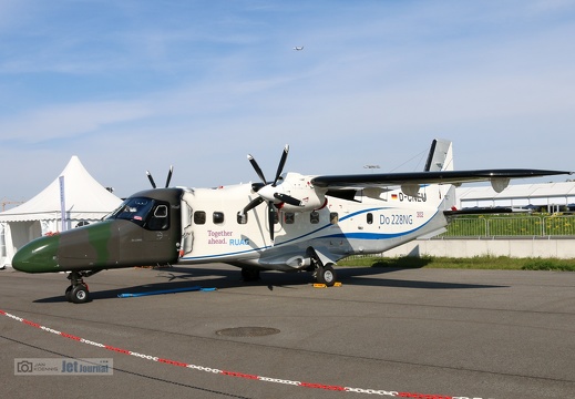 D-CNEU, Do-228NG, RUAG