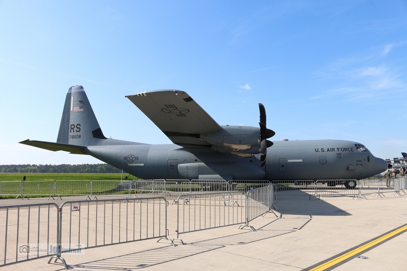 c130j-078608-ila2018-1a-15c.jpg