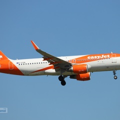 G-EZON, A320-214, EasyJet (4458 visites) G-EZON, A320-214, EasyJet