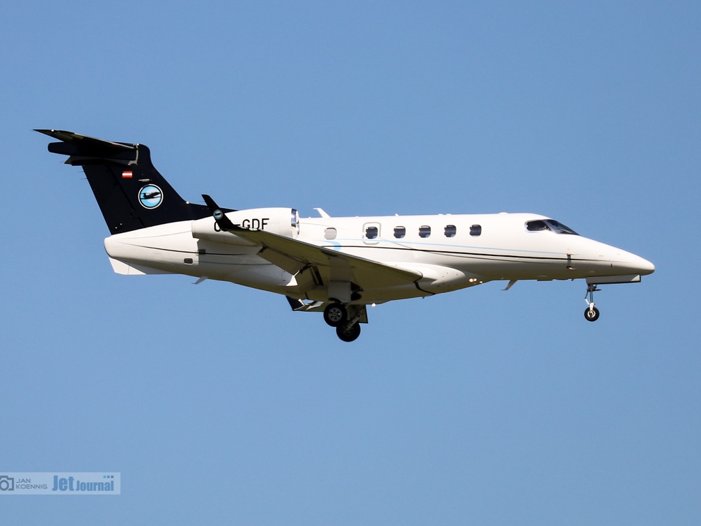 OE-GDF, Embraer Phenom 300 (3135 visites) OE-GDF, Embraer Phenom 300