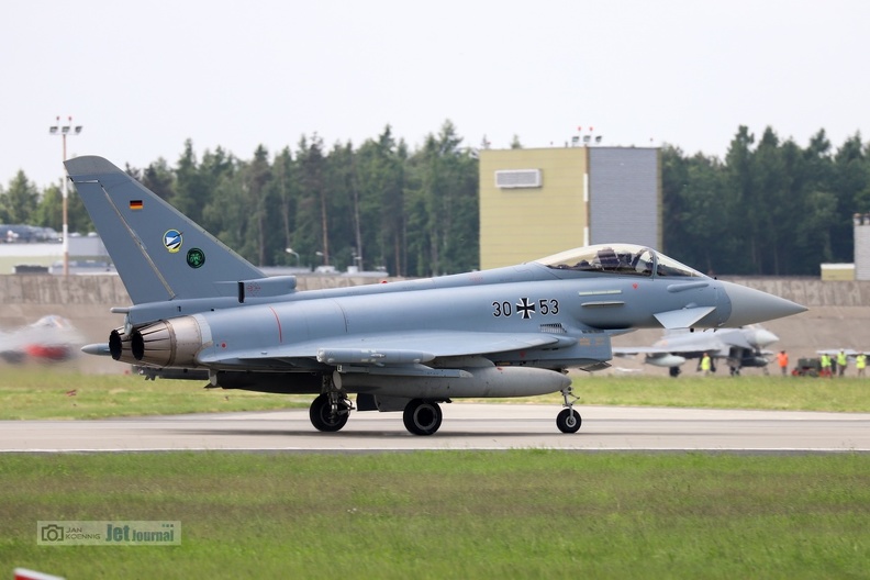 eurofighter330+53-tm2018-1-15c.jpg