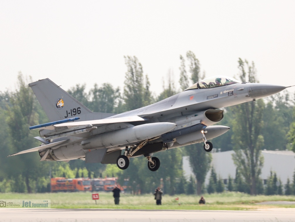 J-196, F-16AM, RNAF (3811 visits) J-196, F-16AM, RNAF