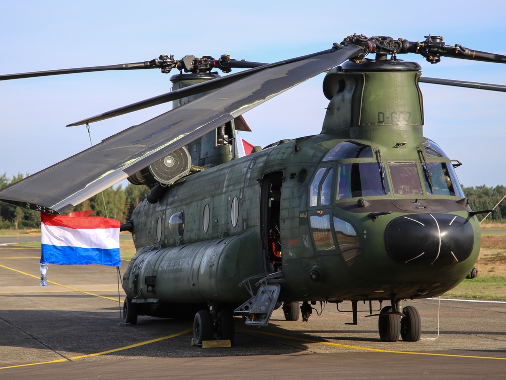 D-667, CH-47D, Royal Netherlands Air Force (3816 Besuche) D-667, CH-47D, Royal Netherlands Air Force