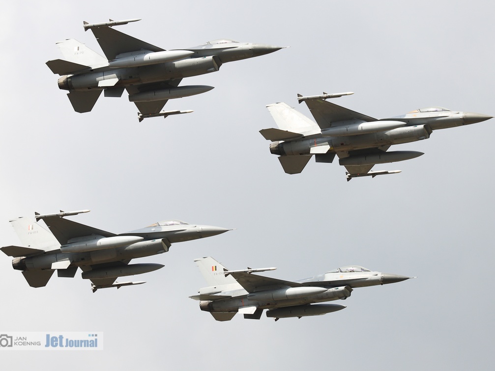 4 Ship F-16 (3470 visitas) 4 Ship F-16