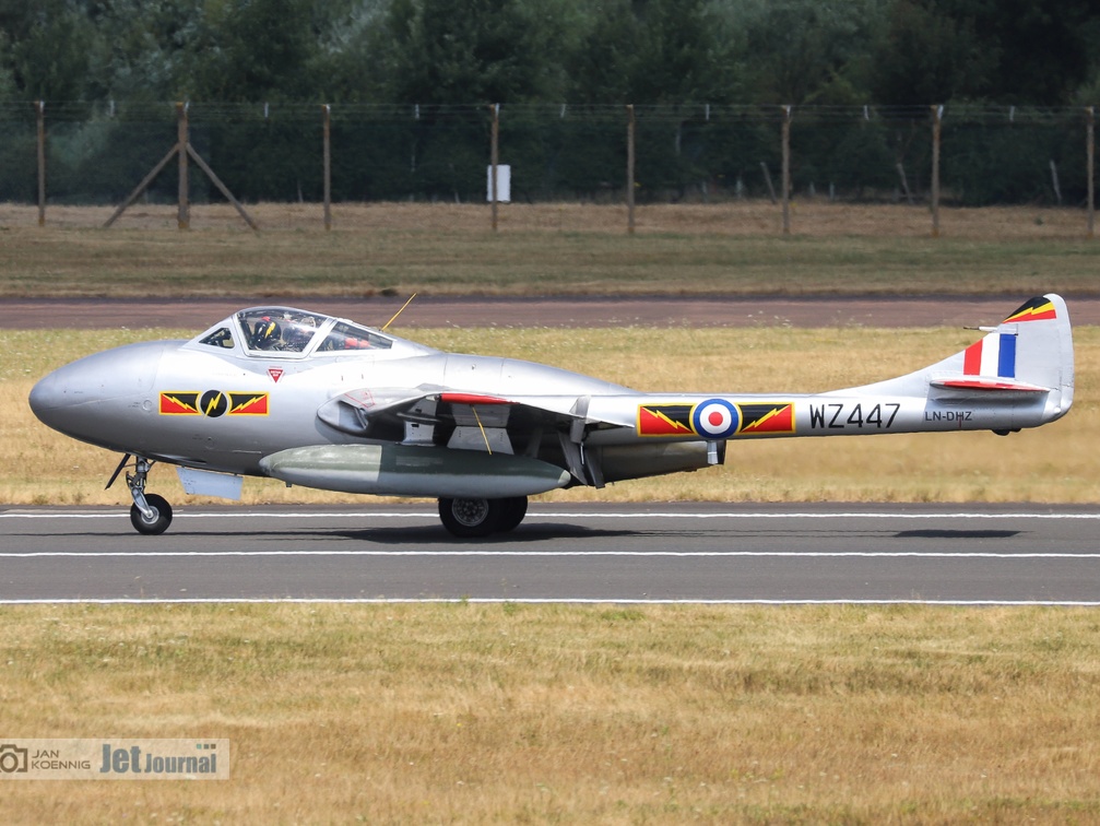 LN-DHZ, De Havilland D.H.100 Vampire T.55 (2844 visitas) LN-DHZ, De Havilland D.H.100 Vampire T.55