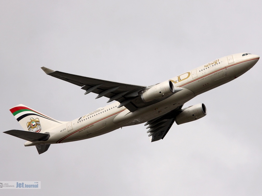 A6-EYU, Airbus A330-200, Etihad Airways (2722 odwiedzin) A6-EYU, Airbus A330-200, Etihad Airways