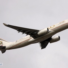 A6-EYU, Airbus A330-200, Etihad Airways