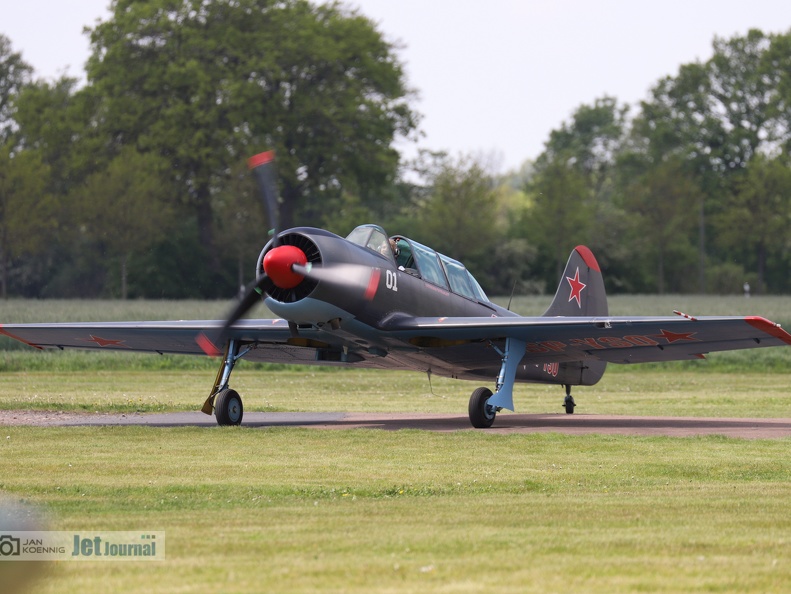 SP-YSO, Jak-52TD (2207 Besuche) SP-YSO, Jak-52TD