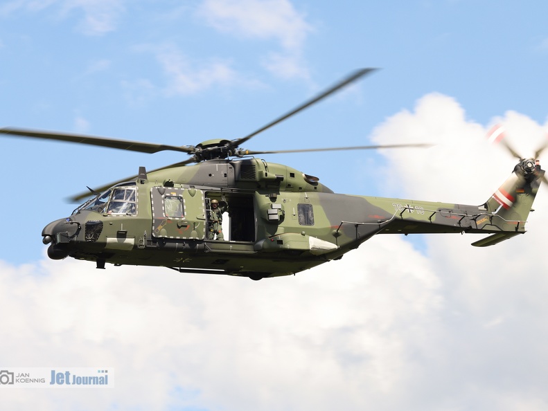 79+10, NH-90 TTH, Deutsches Heer (3618 visitas) 79+10, NH-90 TTH, Deutsches Heer