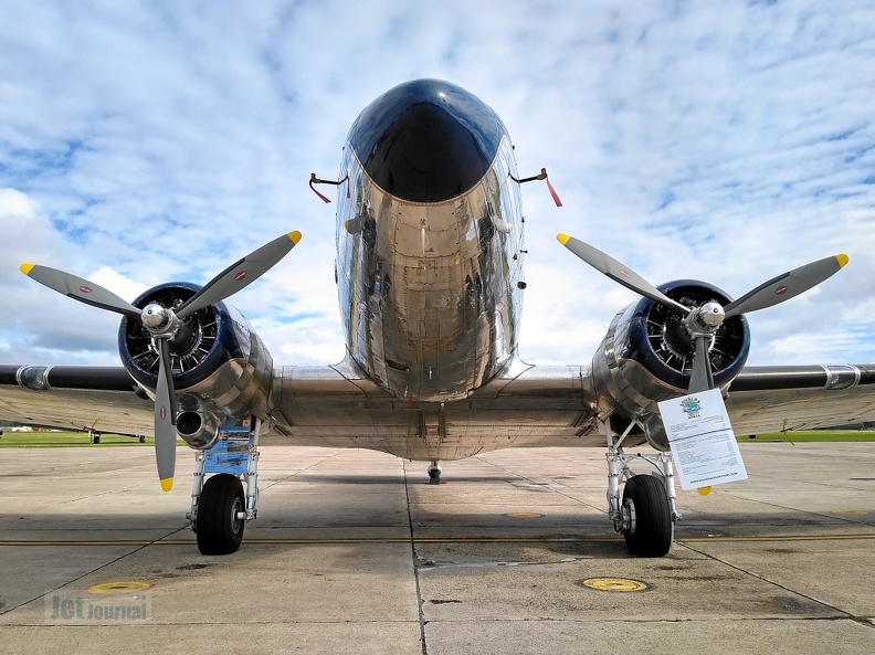 N431HM DC-3.jpg