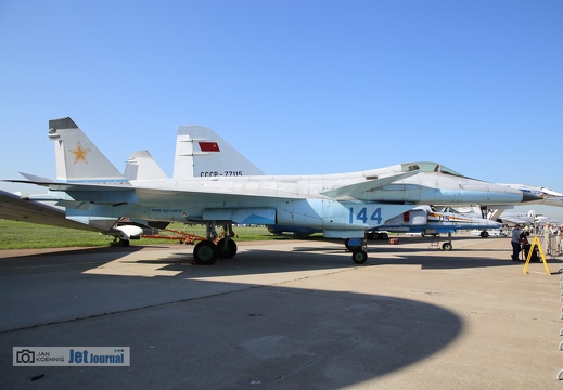 144 blau, MiG 1.44