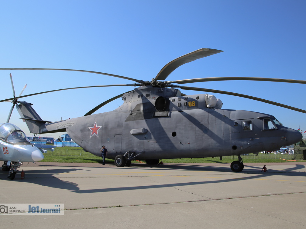 06 gelb, RF-95568, Mi-26 (4117 visitas) 06 gelb, RF-95568, Mi-26
