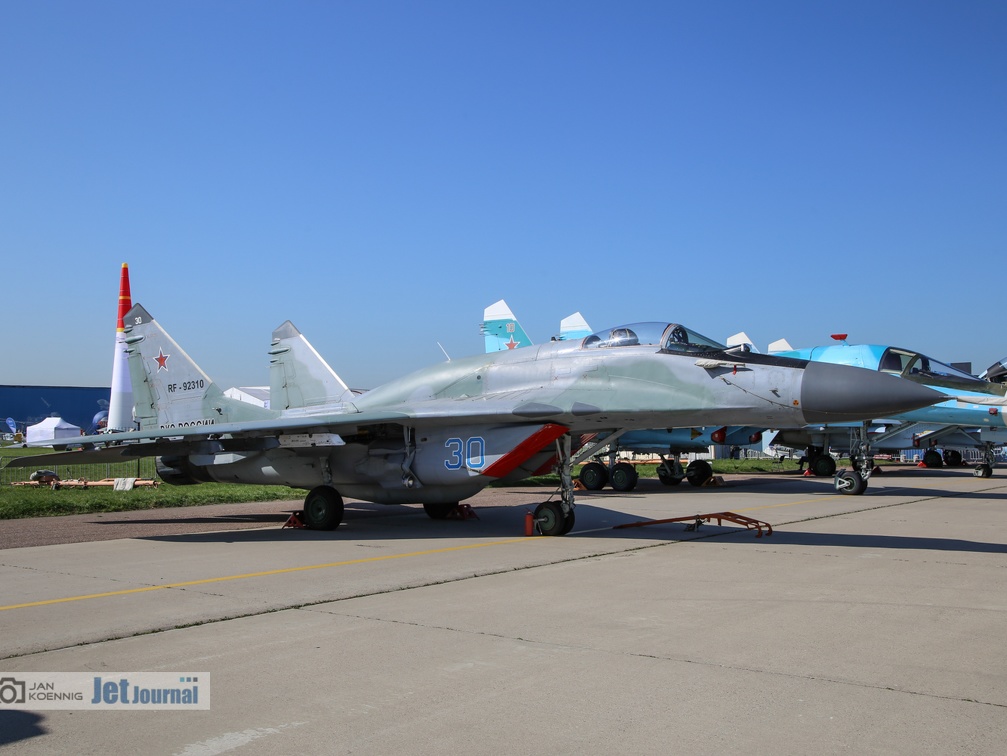 30 blau, RF-92310, MiG-29SMT, WKS Rossii