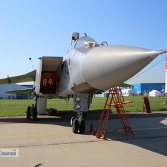 84 blau, RF-95449, MiG-31BM, WKS Rossii