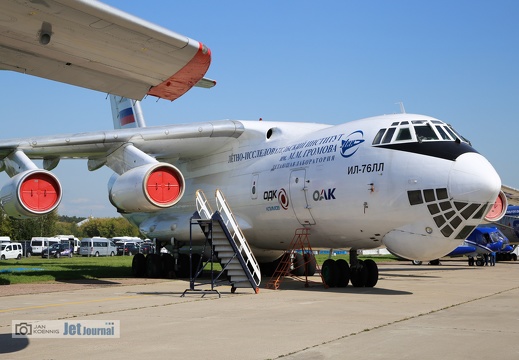 RA-76492, Il-76LL