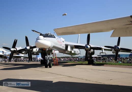 RF-94123, 19 rot, Tu-95MS, WKS Rossii