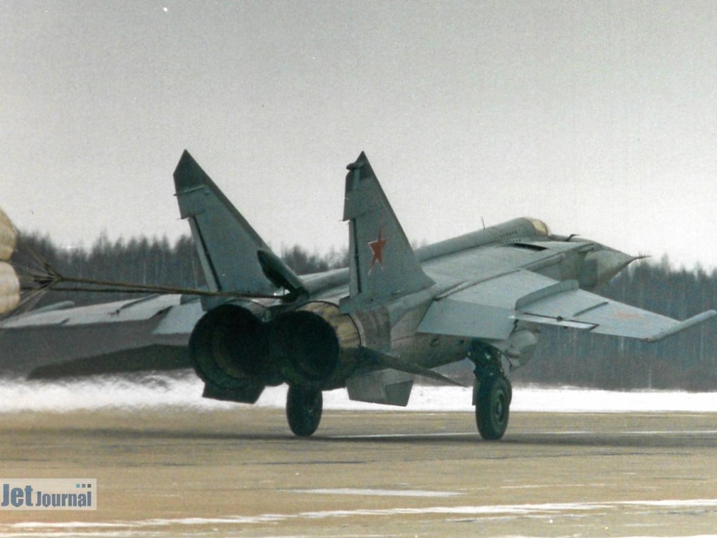 MiG-25 Landung (2455 visingar) Schatalowo ca.2003 (47. GRAP) MiG-25 Landung