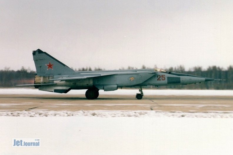 img508-mig25-25-1-12c.jpg