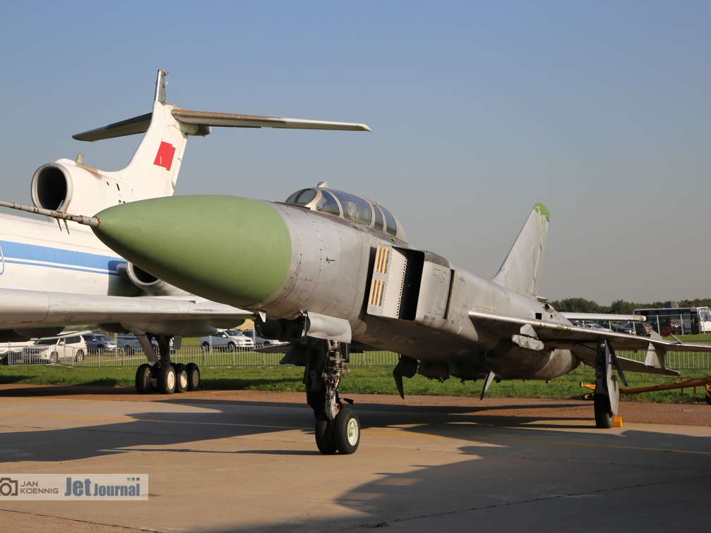 72, Su-15UM (3291 visitas) 72, Su-15UM