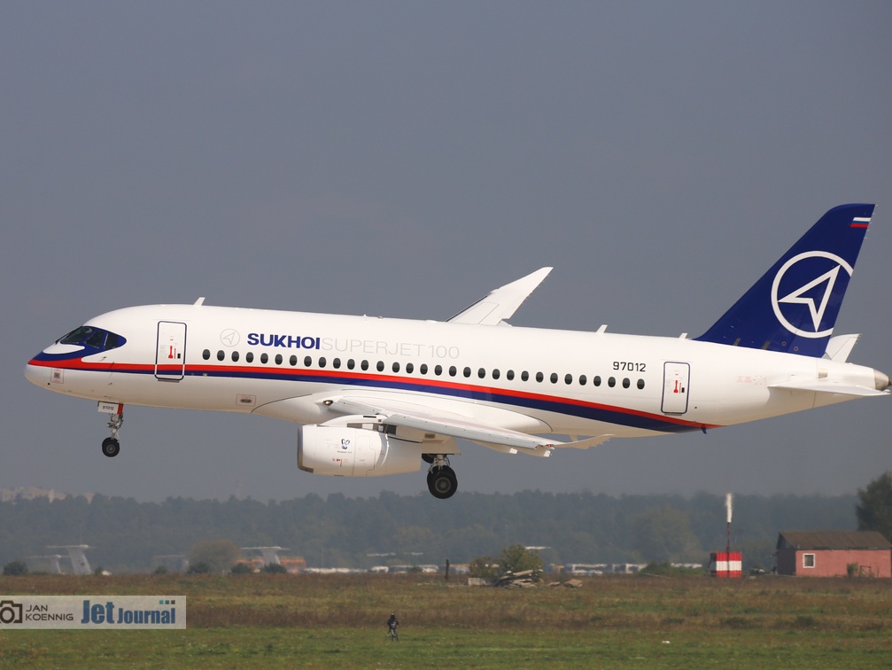 97012, Super Jet SSJ-100-95B (3148 Besuche) 97012, Super Jet SSJ-100-95B
