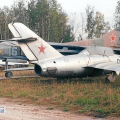 MiG-15UTI und MiG-23M (3264 відвідувань) MiG-15UTI und MiG-23M