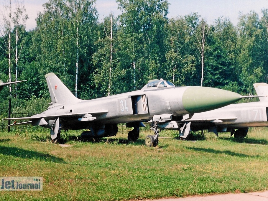 34 blau, Su-15TM (просмотров: 2506) Aufnahmezeitpunkt ca. 2001-2002 34 blau, Su-15TM
