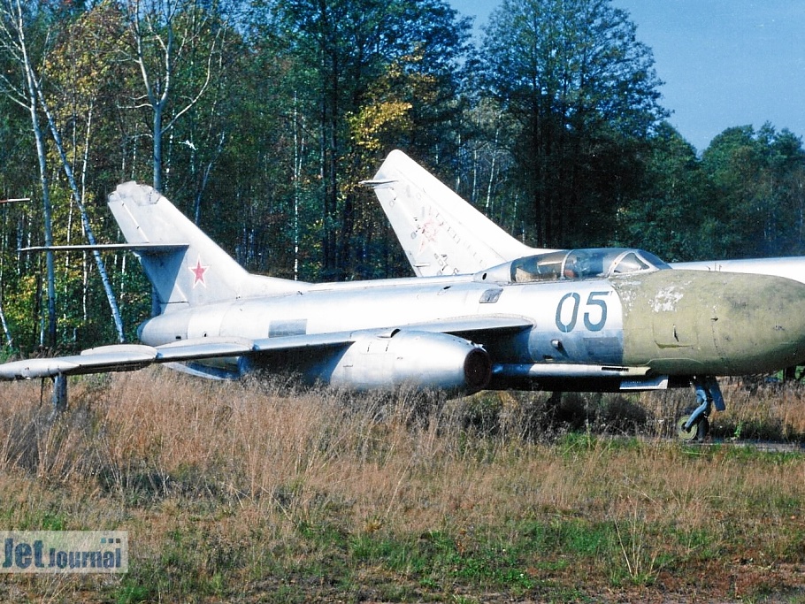 05 blau, Jak-25 (2571 Besuche) Aufnahmedatum ca. 2001-2002 05 blau, Jak-25