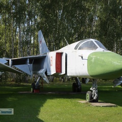 61 rot, T-6-1, Su-24 Prototyp (2415 Besuche) 61 rot, T-6-1, Su-24 Prototyp