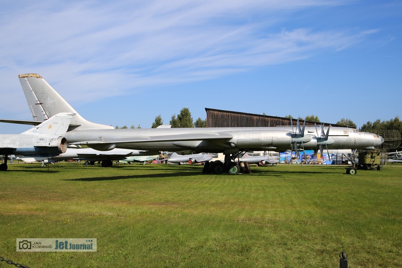 tu95n-45-monino2019s-01-15c.jpg