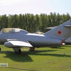 03 rot, MiG-15UTI