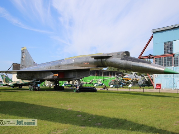 101 rot, Suchoi T-4 Sotka (2408 visitas) 101 rot, Suchoi T-4 Sotka