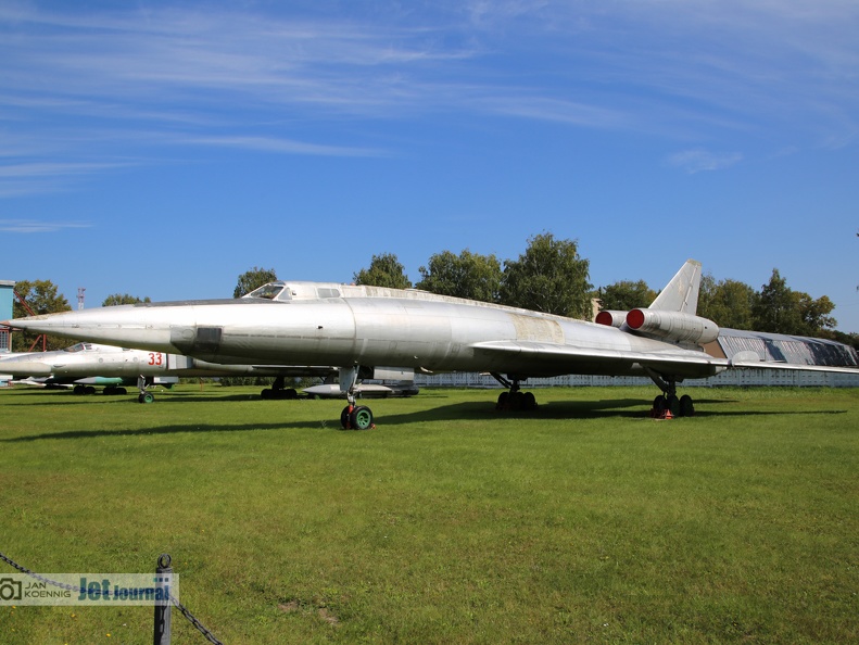 32 rot, Tu-22 (2490 návštěv) 32 rot, Tu-22