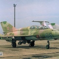 08 blau, MiG-21US (1525 Besuche) Analogfoto aus dem Jahre 2002, aufgenommen am Rande des GLIZ in Achtubinsk/Russland. Die abgestellte... 08 blau, MiG-21US