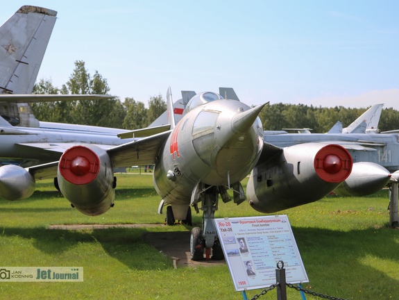 44 rot, Jak-28L (2263 odwiedzin) 44 rot, Jak-28L
