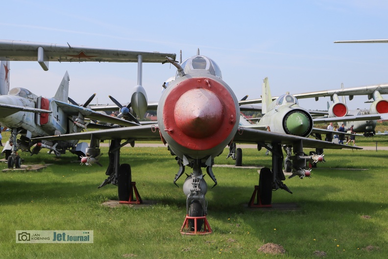 mig21pfs-93-monino2019s-2-15c.jpg