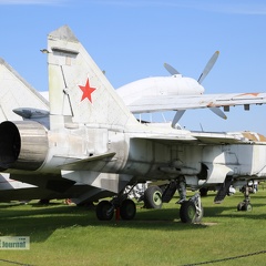 96 blau, MiG-31