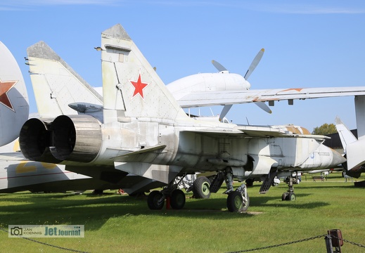 96 blau, MiG-31