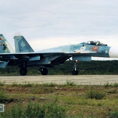 62 rot, Su-33, Russische Marine (1744 návštěv) Analogfoto, ca. 2003. Aufnahmeort (wahrscheinlich) Severomorsk 3. Die Bilderserie der Russischen Mar... 62 rot, Su-33, Russische Marine