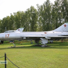 17 rot, Su-7L (2145 visingar) 17 rot, Su-7L
