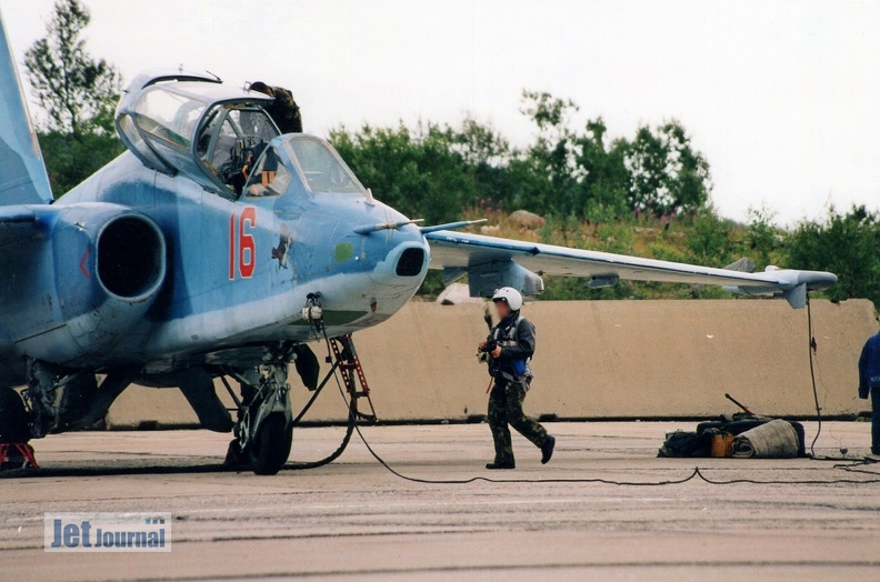 su25utg-16-2003a-1-12c.jpg