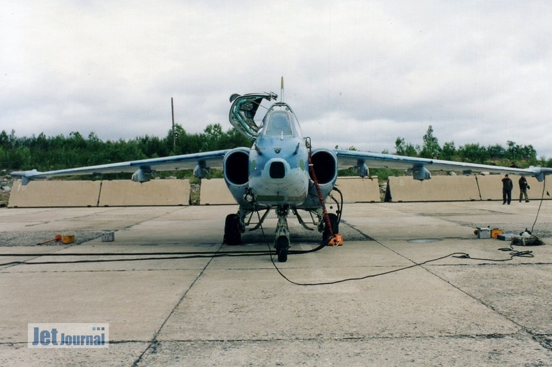 su25utg-2003a-12c.jpg