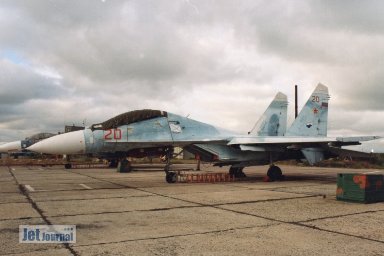 su27ub-20-2003a-12c.jpg