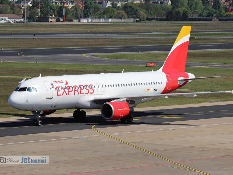 EC-MEG, Airbus A320-214, Iberia Express
