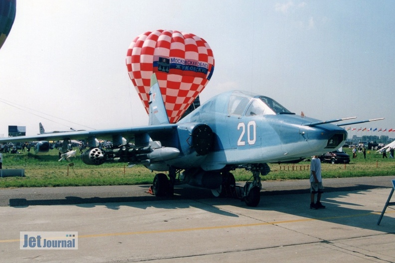 su39-20-2001ana-12c.jpg