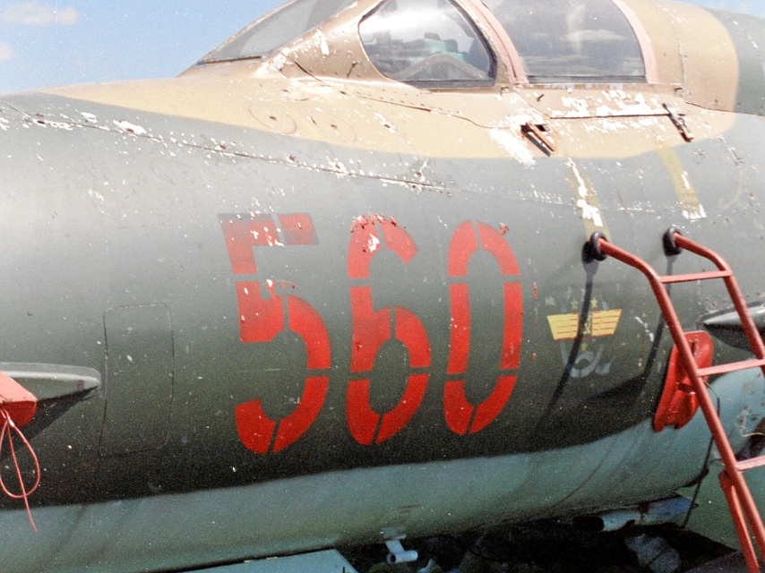 560 rot, MiG-21M, LSK der NVA