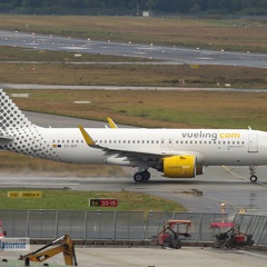 EC-NCF, Airbus A320-271N, Vueling (2983 відвідувань) EC-NCF, Airbus A320-271N, Vueling