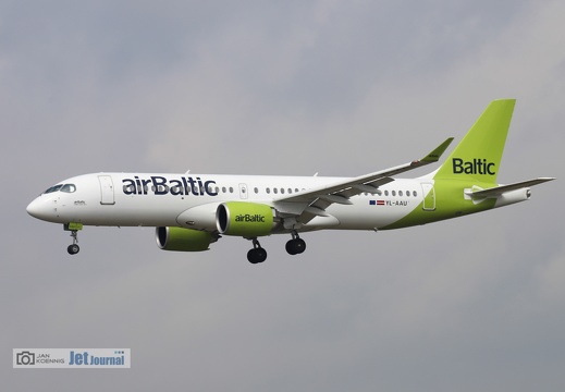 YL-AAU, Airbus A220-300, airBaltic