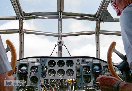 Ju-52 Cockpit, D-CDLH