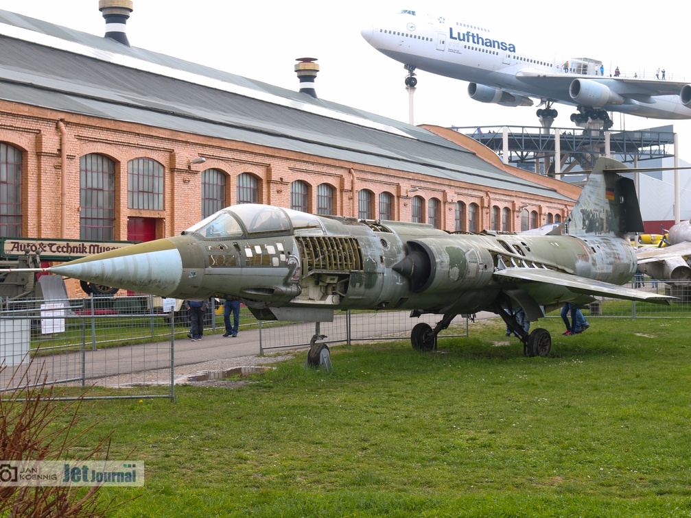 25+66, F-104G Starfighter, ex. Luftwaffe (1830 visits) Heckteile der 23+81 verbaut, auch ex. KH+112, JA+248
25+66, F-104G Starfighter, ex. Luftwaffe